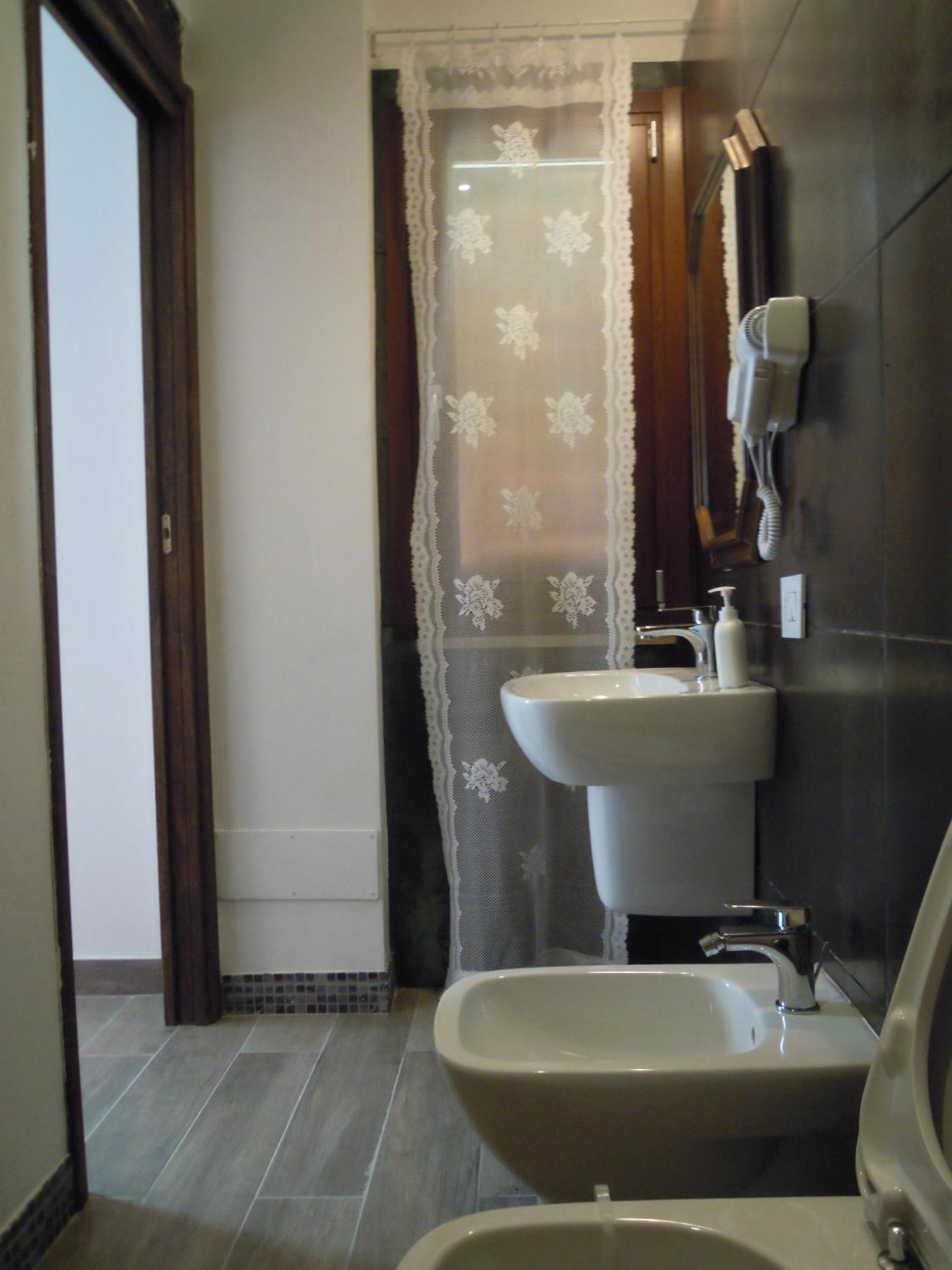 Agriturismo Piccolo Albero ลอเรโต อาปรุนติโน ห้อง รูปภาพ