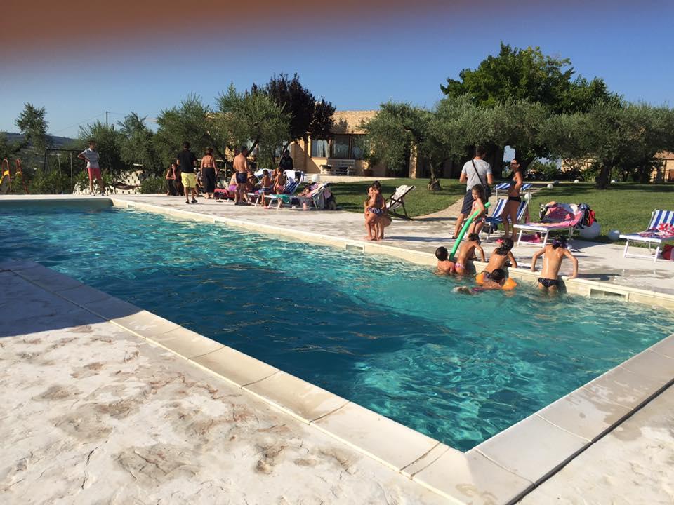 Agriturismo Piccolo Albero ลอเรโต อาปรุนติโน ภายนอก รูปภาพ