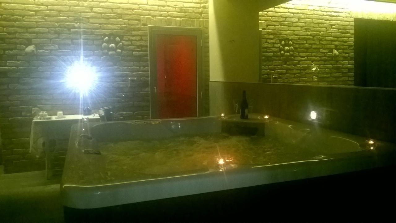 Agriturismo Piccolo Albero ลอเรโต อาปรุนติโน ภายนอก รูปภาพ